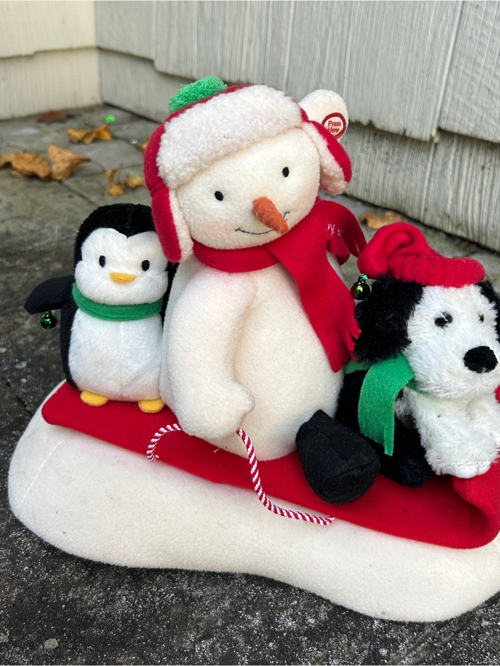 2007 Hallmark Jingle Pals "Snow What Fun Sledders” Christmas Holiday Decor music